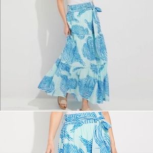 Vineyard Vines palm frond tiered maxi skirt